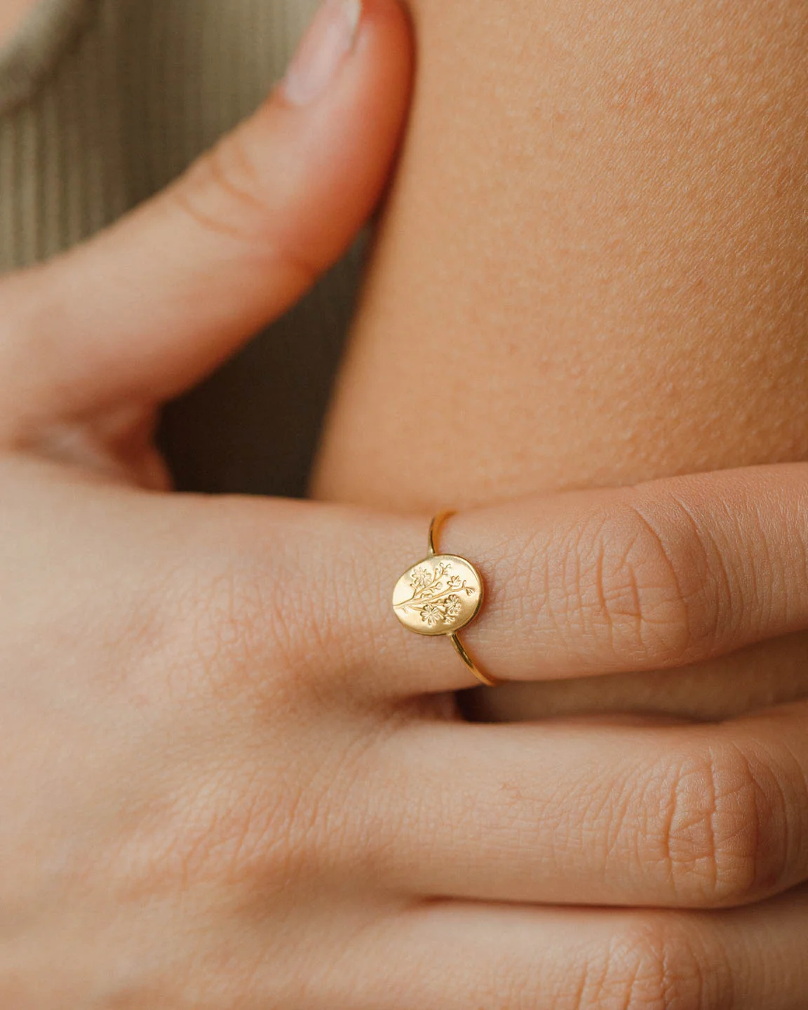 Birth Flower Ring - Image 8