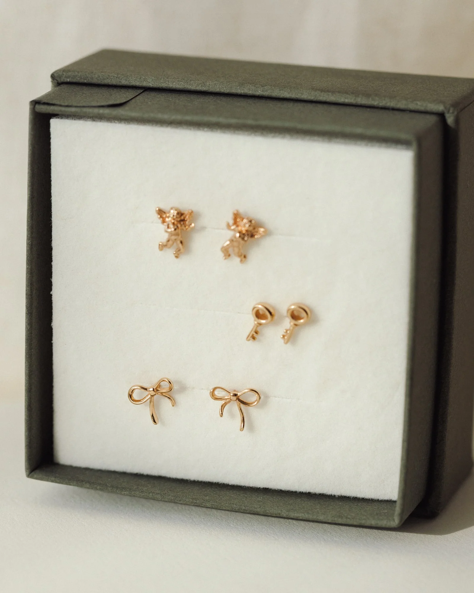Bow Studs - Image 5