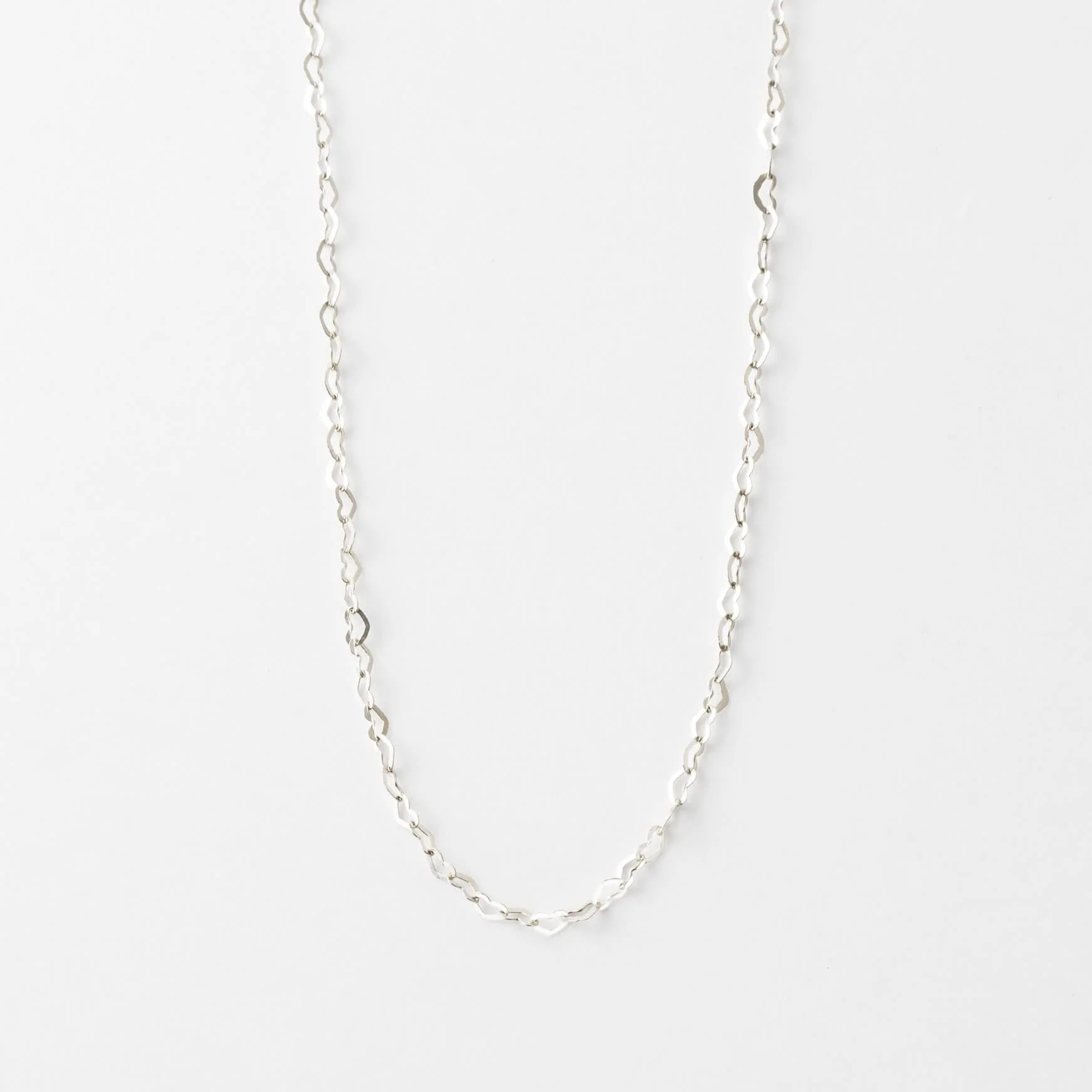 Dainty Heart Choker - Image 3