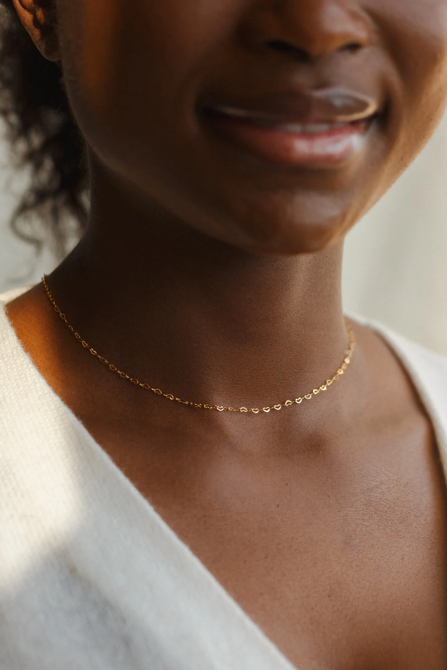Dainty Heart Choker - Image 4