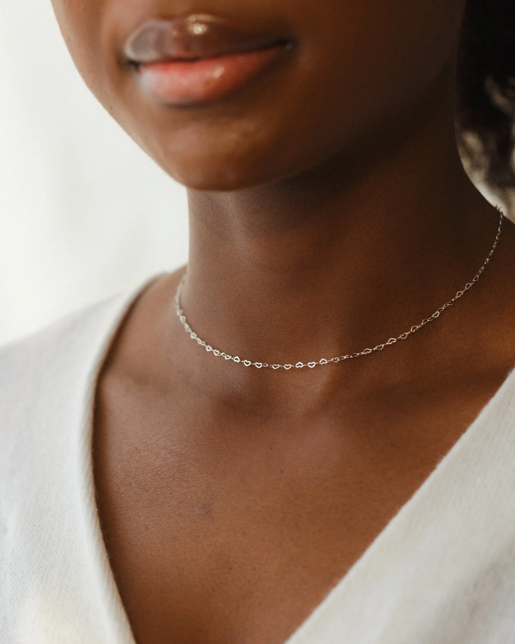 Dainty Heart Choker - Image 8