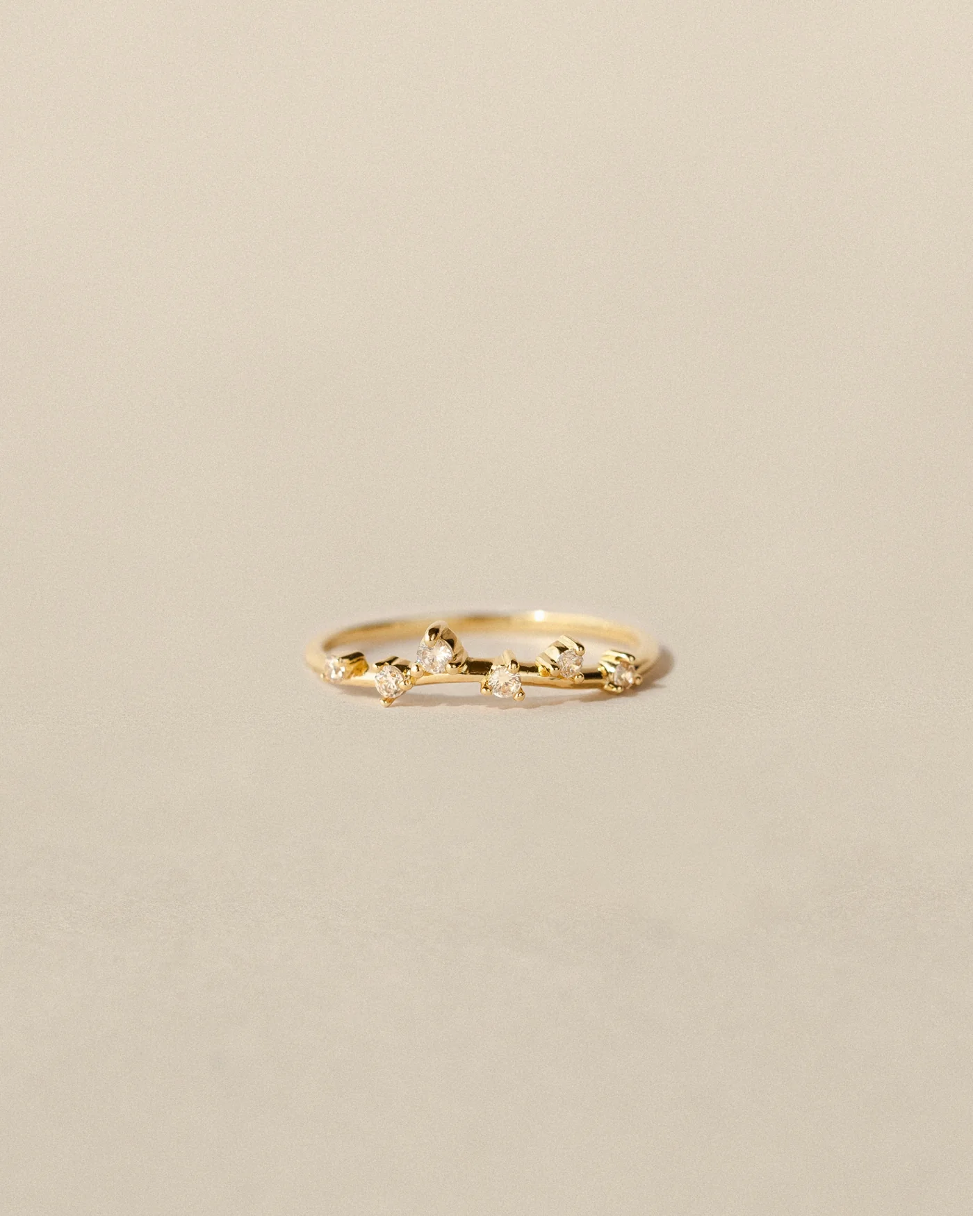 Dewdrop Arch Ring