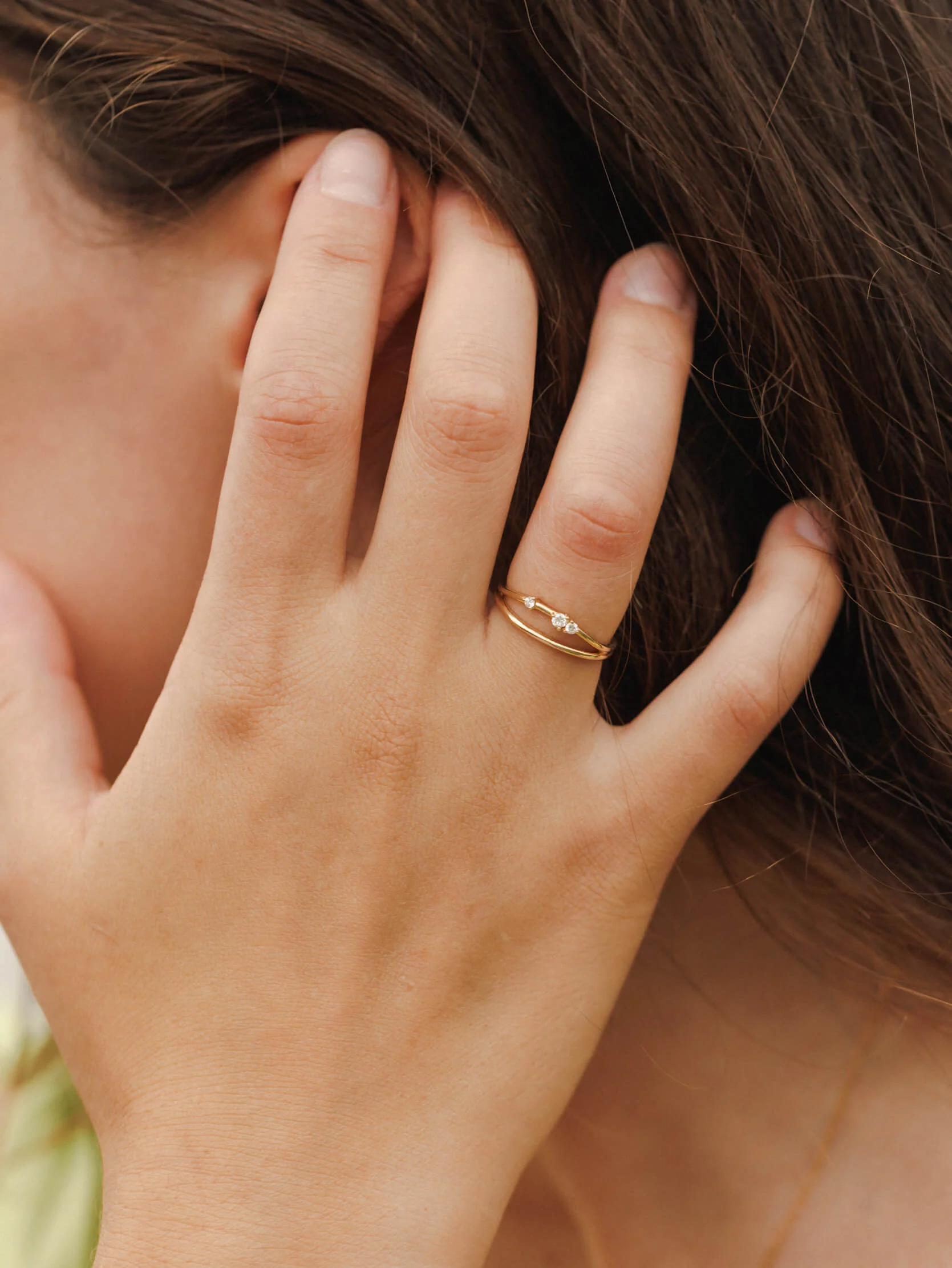 Eclipse White Sapphire Ring - Image 3