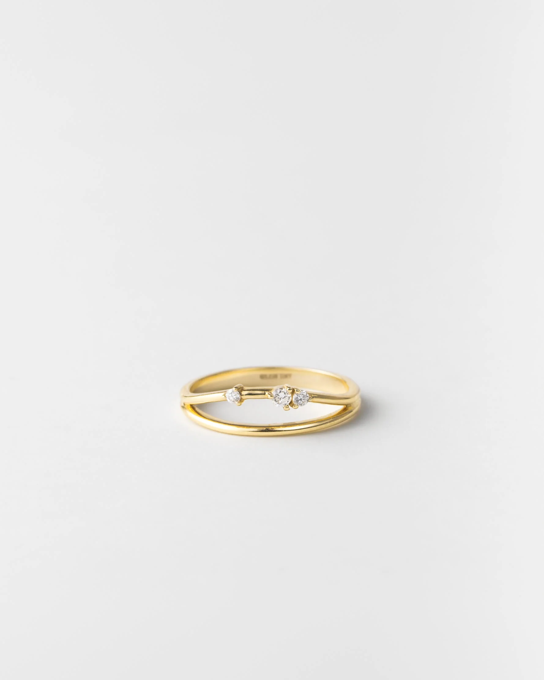 Eclipse White Sapphire Ring - Image 4