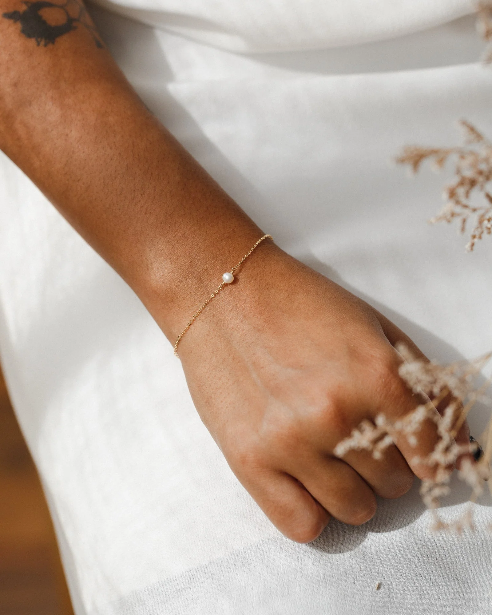 Essential Pearl Set - Image 5