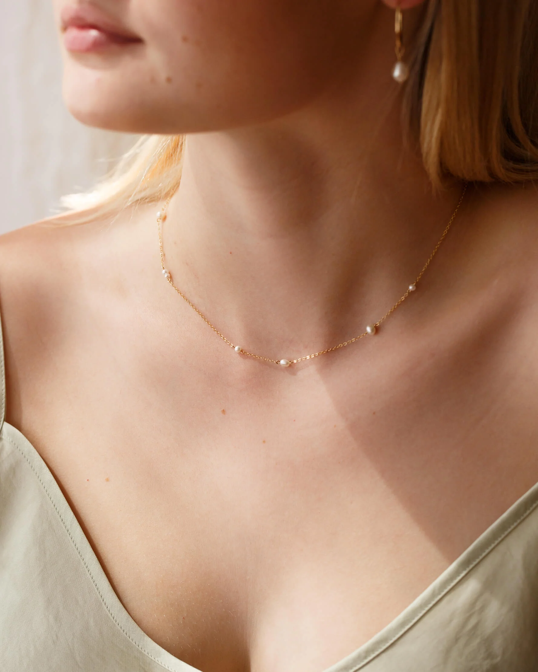 Floating Pearl Necklace - Image 3