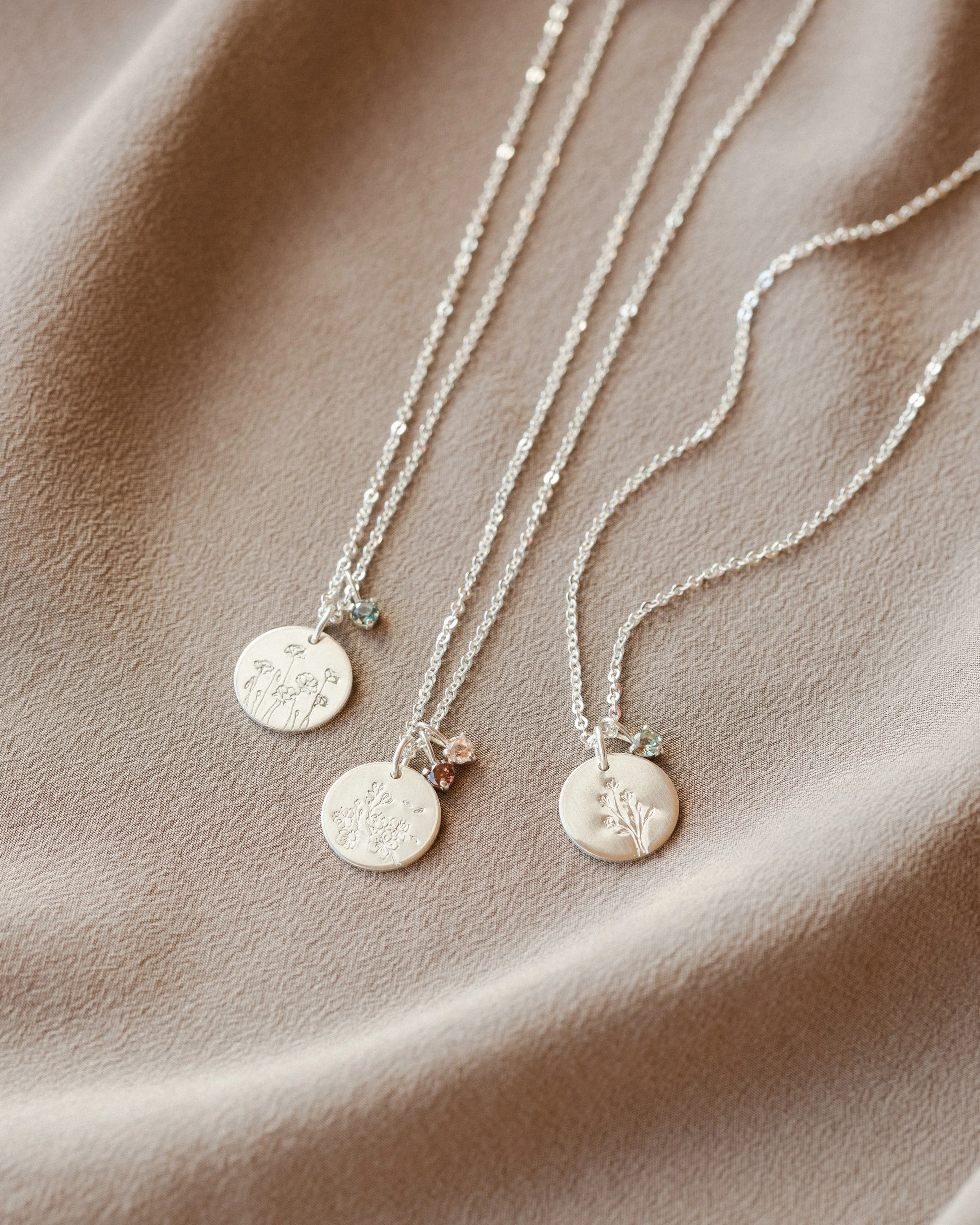Flora Birthstone Necklace - Image 5