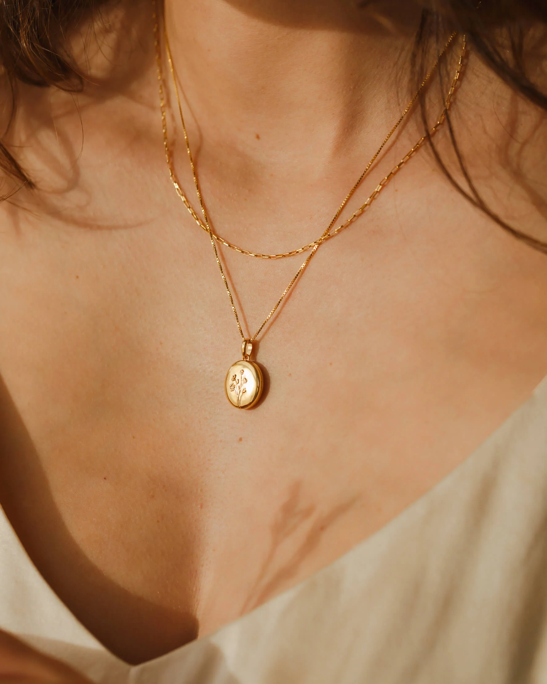 Floral Locket Necklace - Image 4