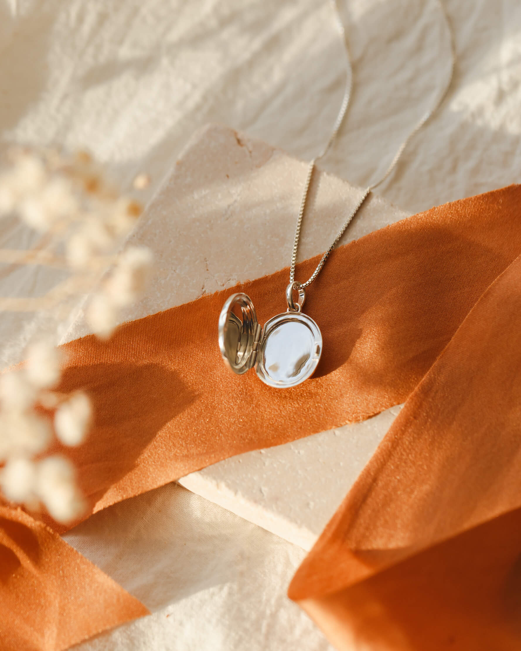 Floral Locket Necklace - Image 7