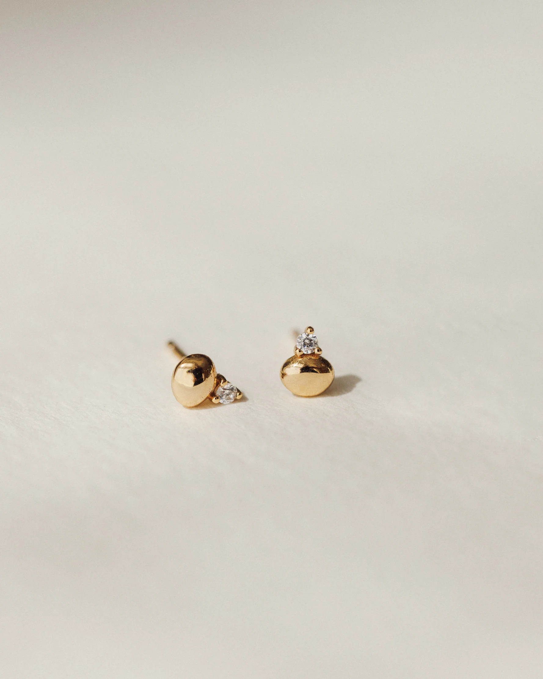 Gleaming Pebble Studs - Image 4