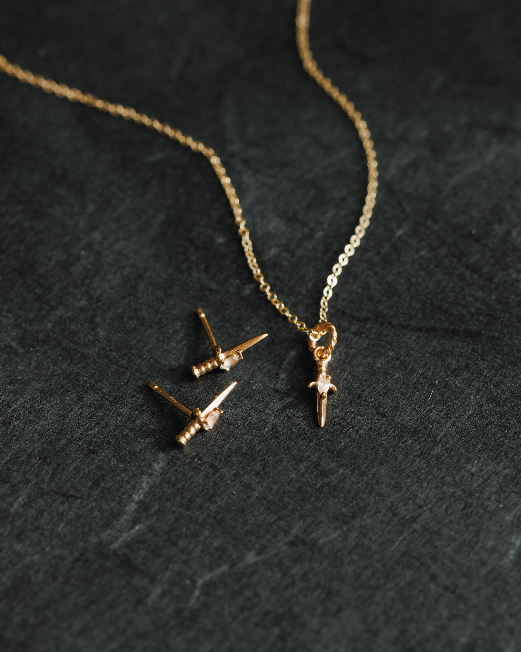Inventory - Moonstone Dagger Studs - Image 4
