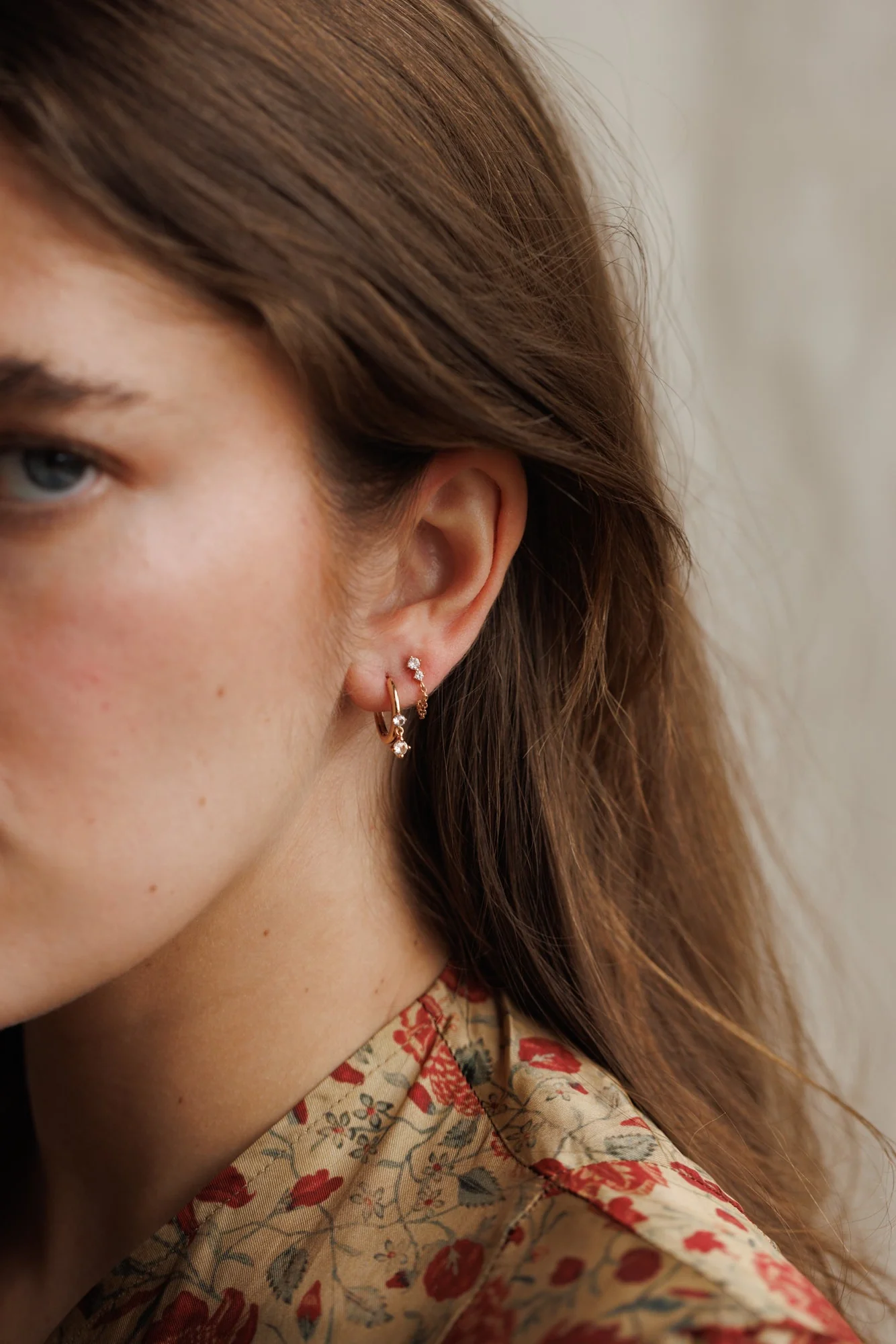 Nyx Chain Studs - Image 5