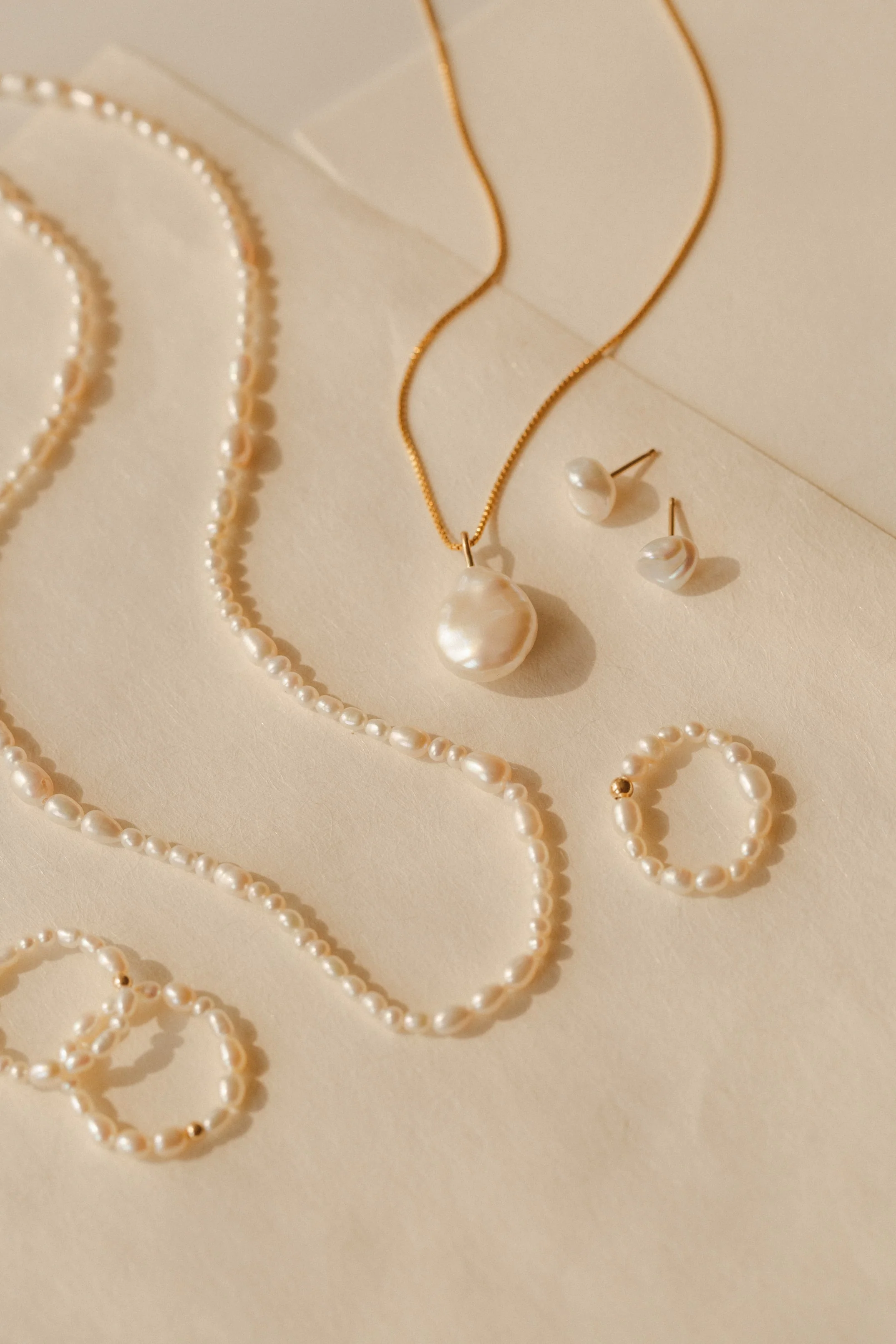 Organic Pearl Strand Necklace - Image 5