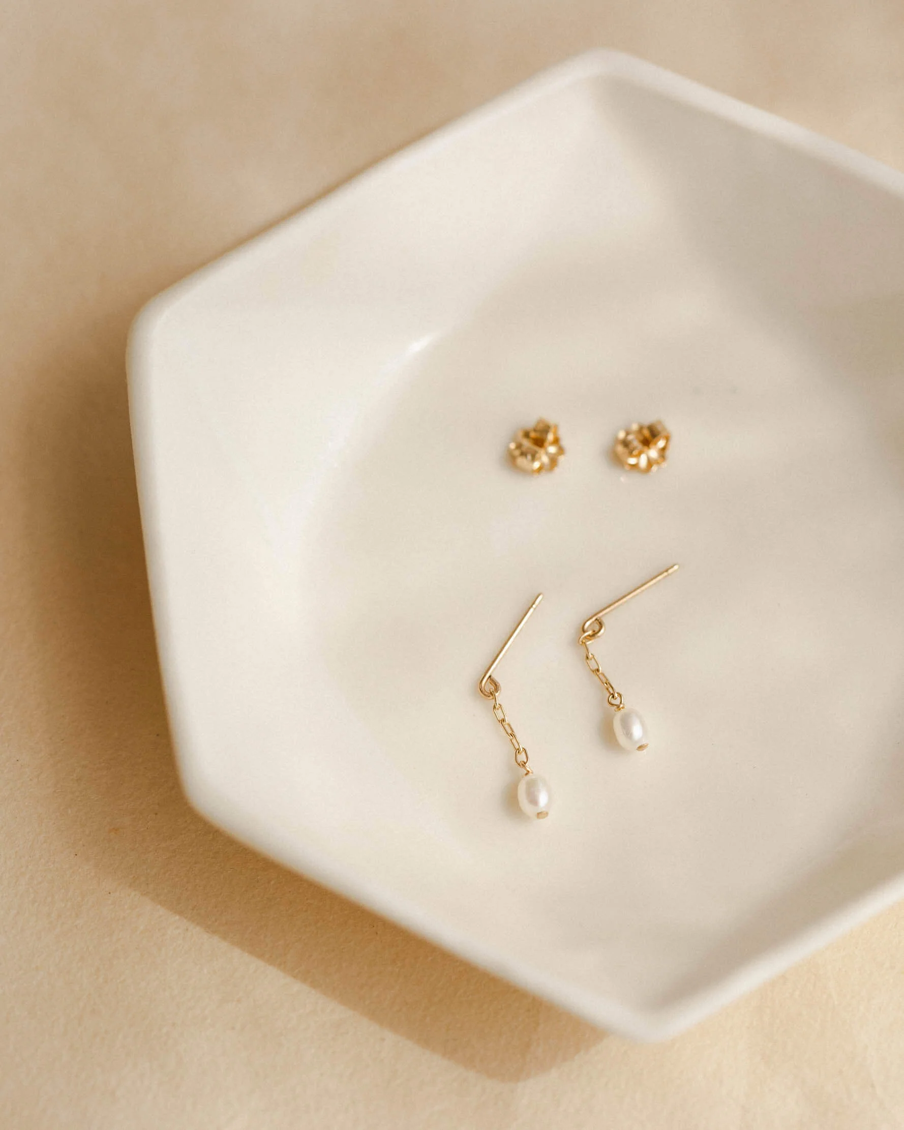 Pearl Droplet Earrings - Image 4