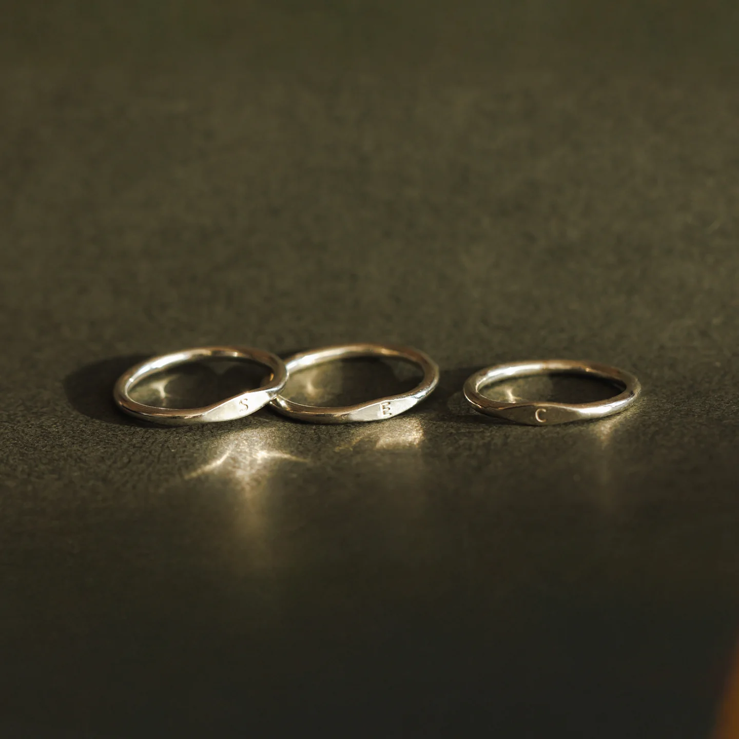 Micro Signet Pinky Ring - Image 5