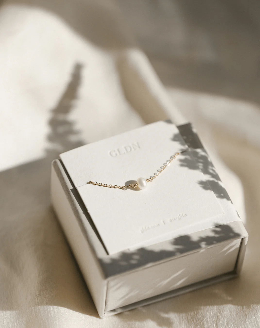 Pleine Lune Necklace - Image 3