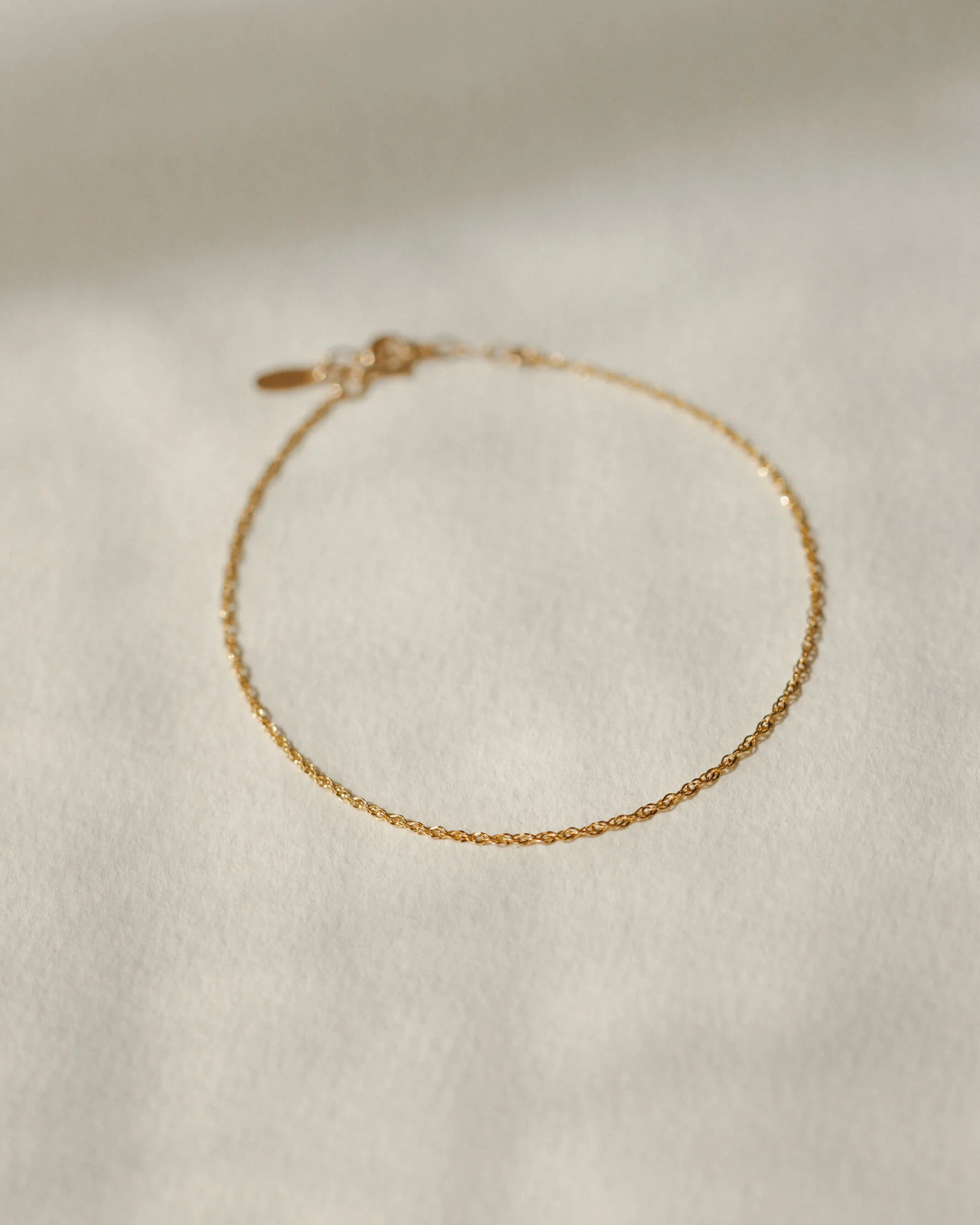 Shimmer Chain Bracelet - Image 3