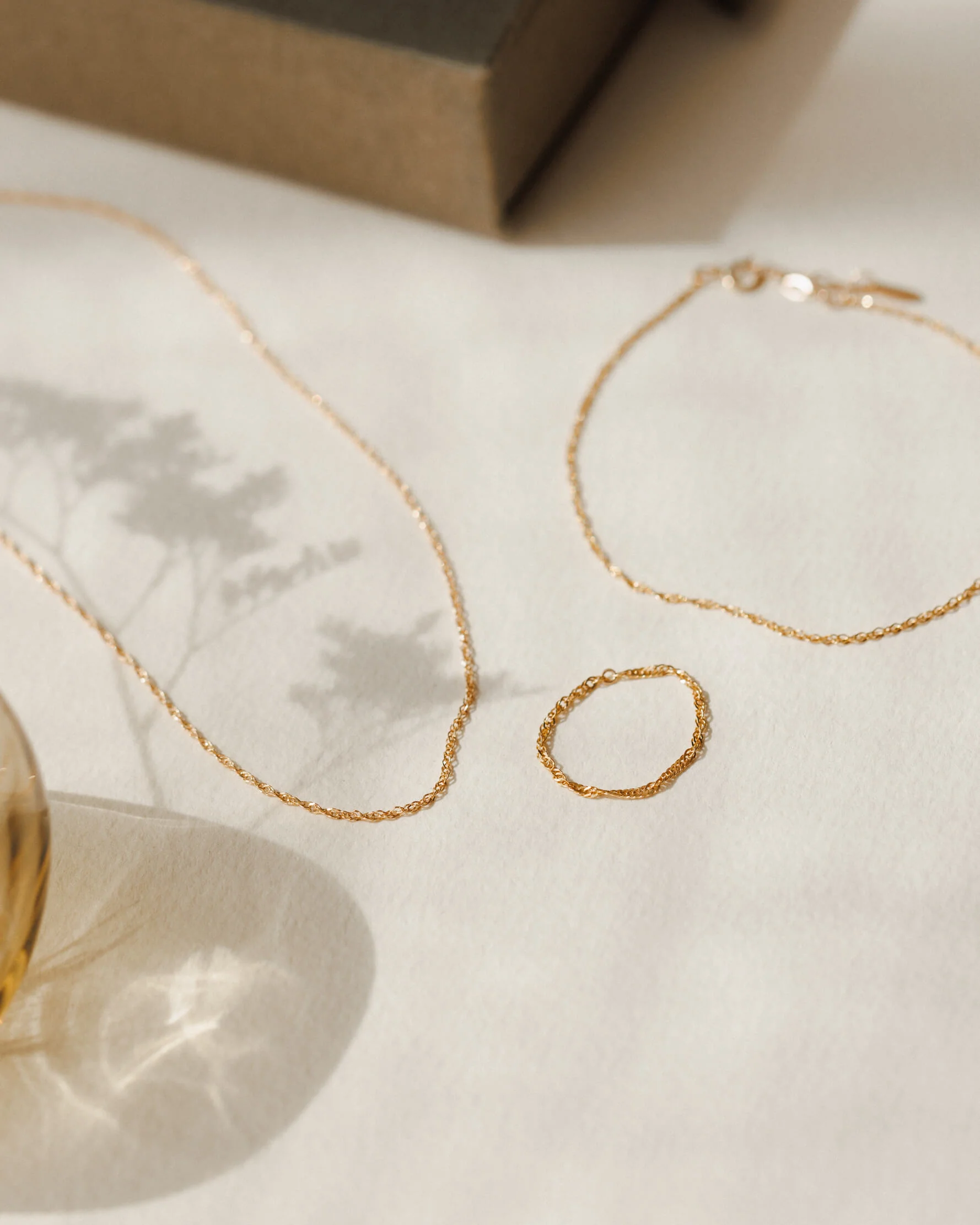 Shimmer Chain Bracelet - Image 5
