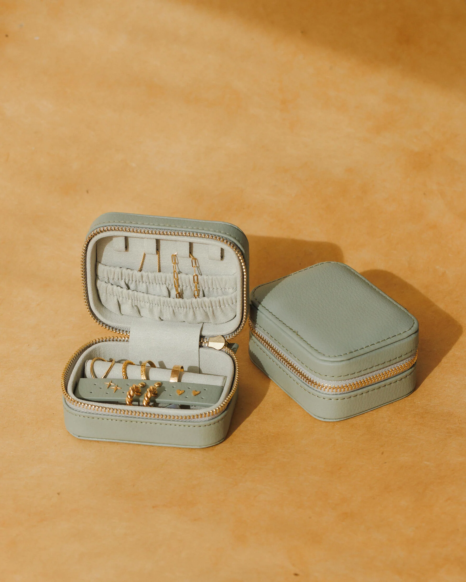 Sidekick Jewelry Case - Image 9