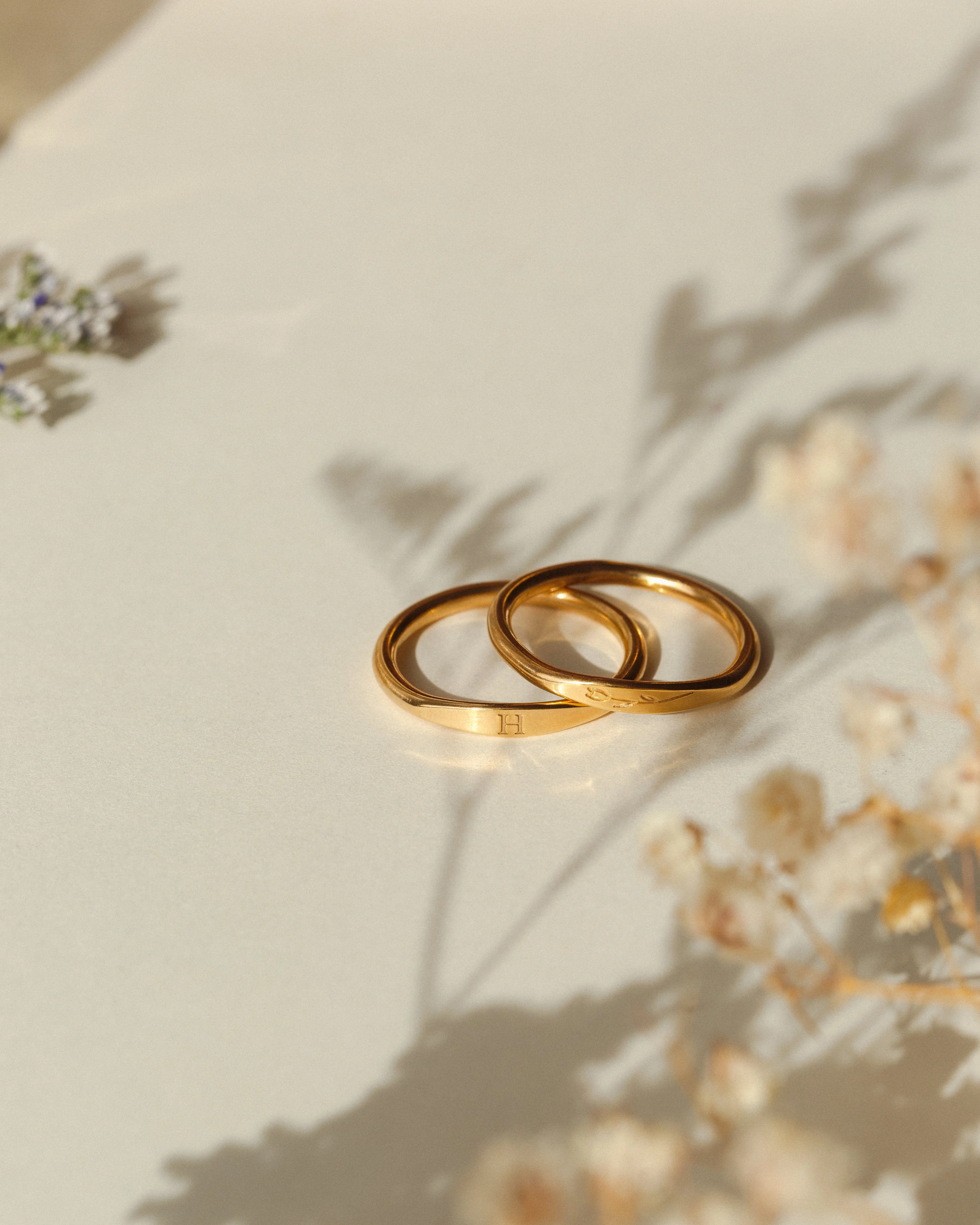 Slim Signet Ring - Image 9