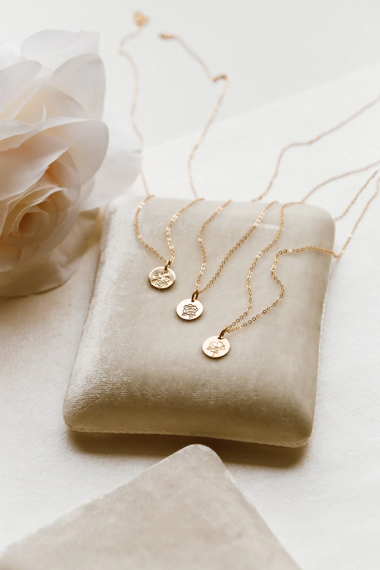 Small Flora Necklace - 14k Solid Gold - Image 7