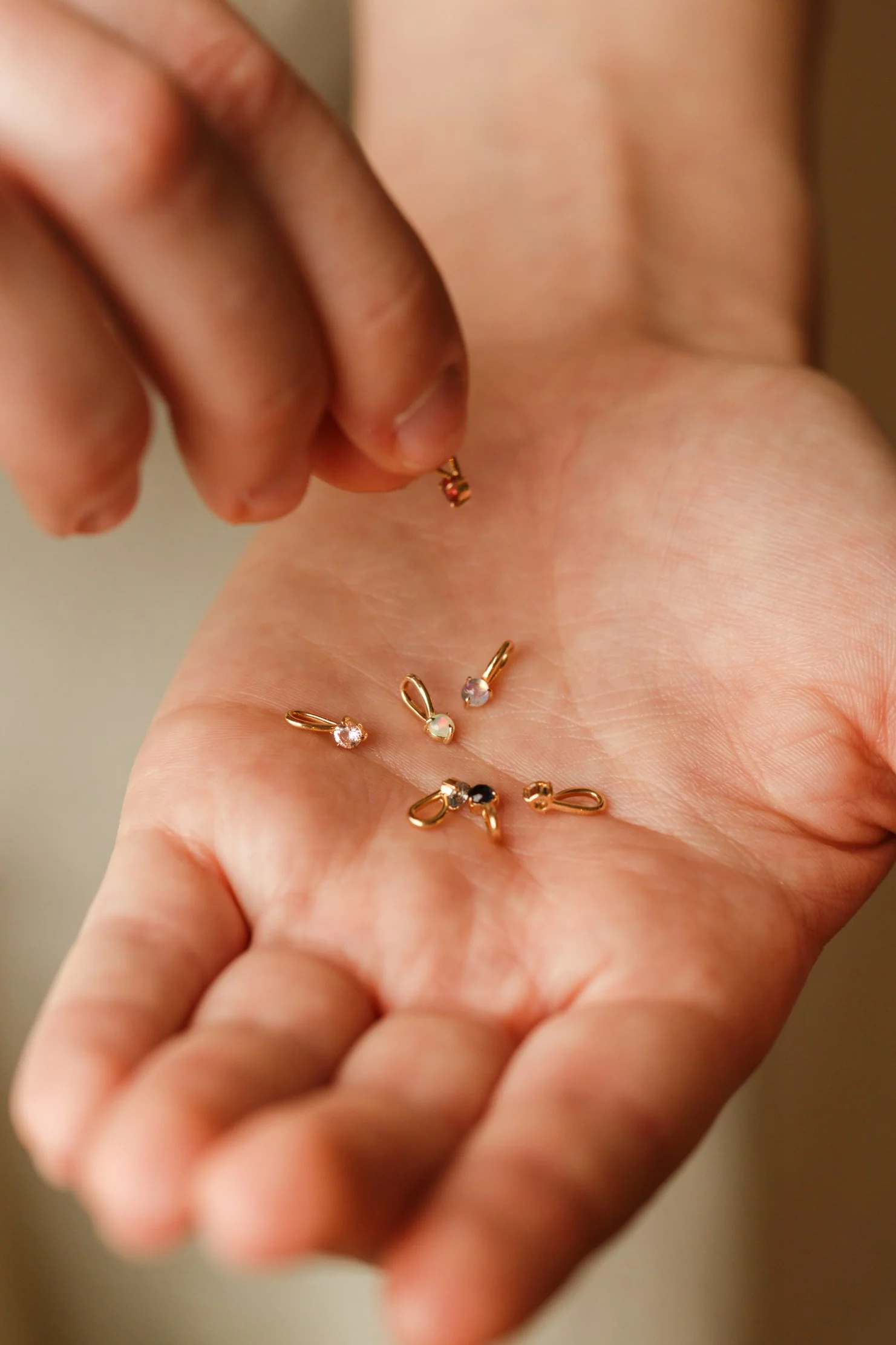 Solid Gold Flora Birthstone Necklace - Image 3
