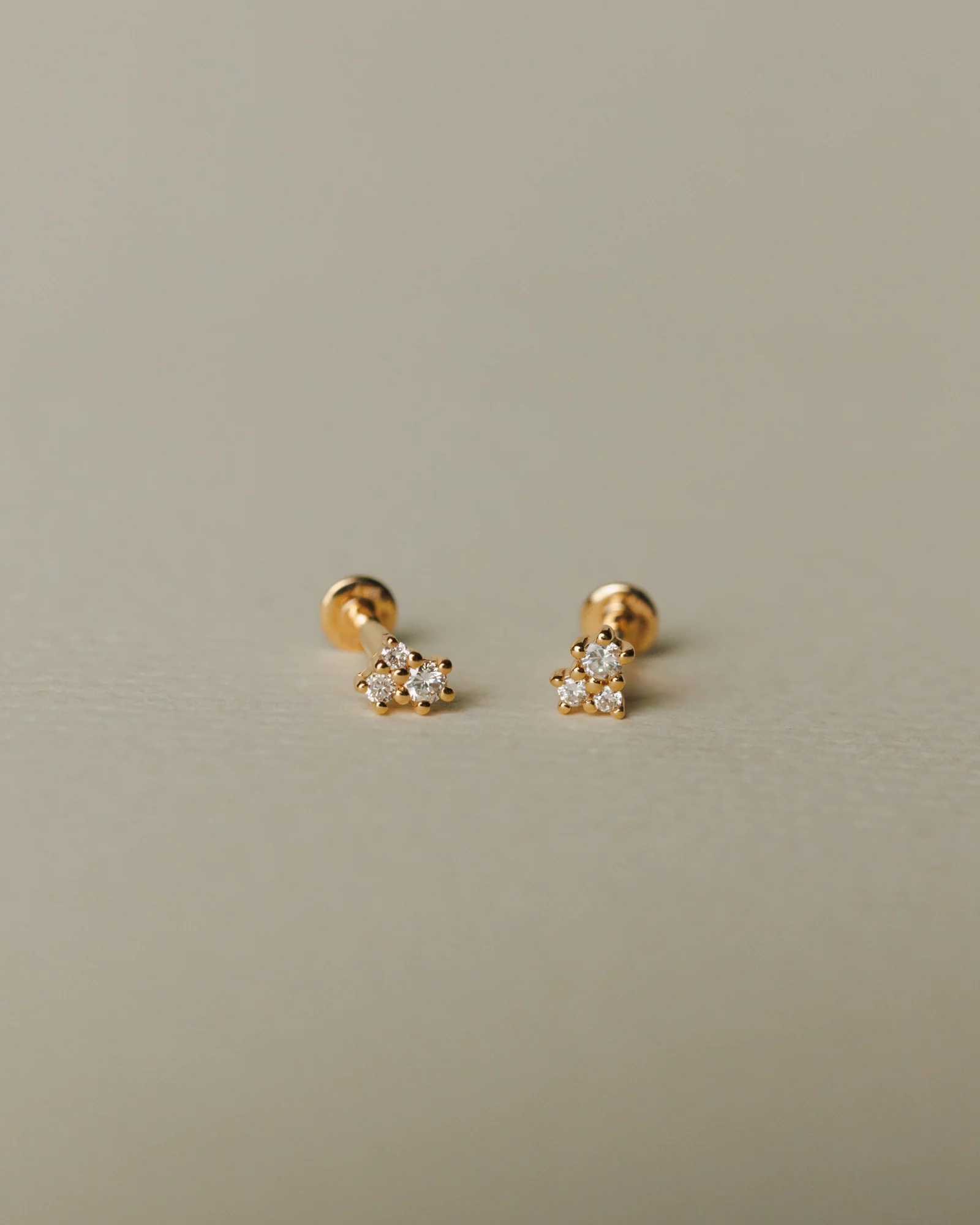 Star Cluster Diamond Flatback Studs - Image 3
