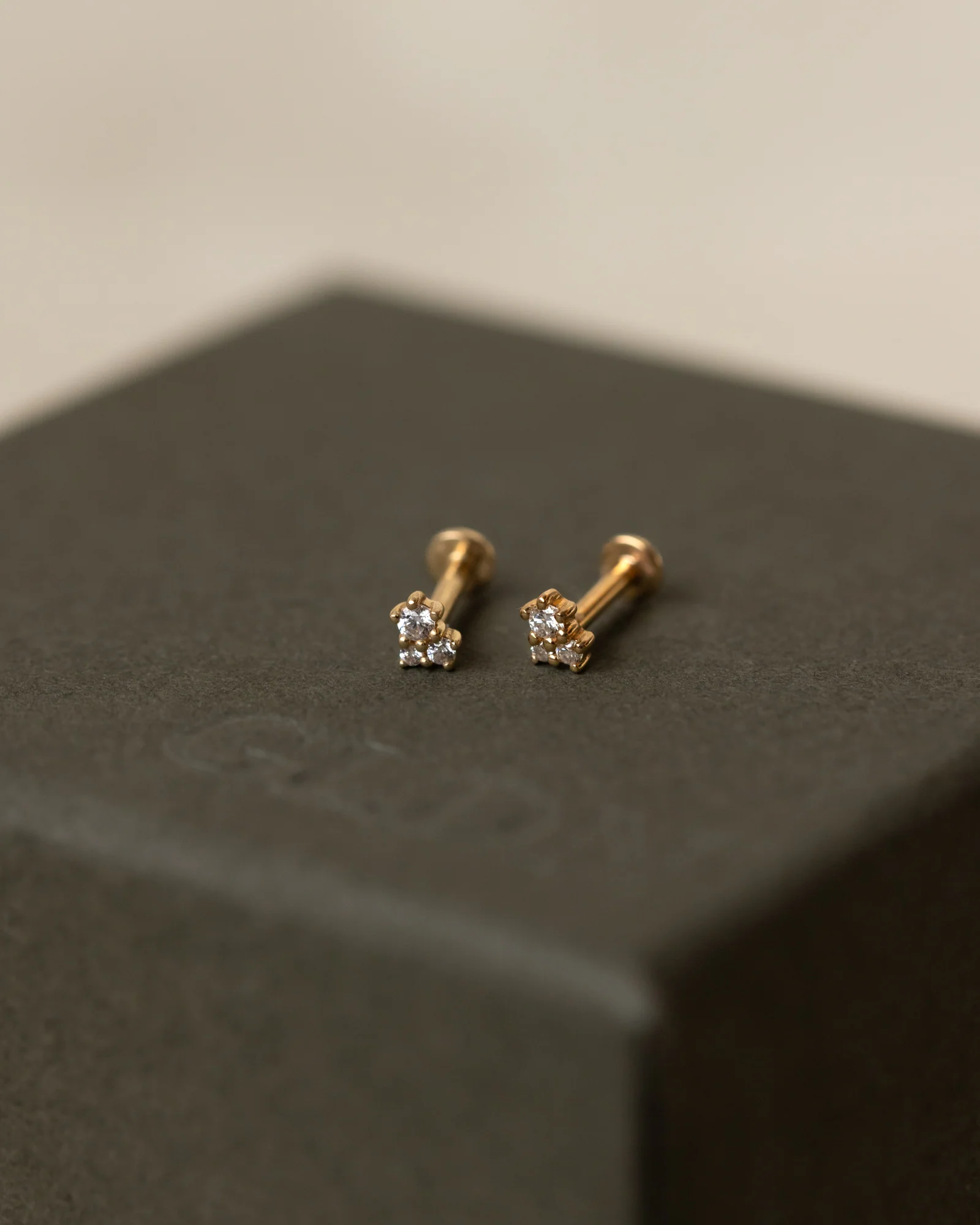 Star Cluster Diamond Flatback Studs - Image 6