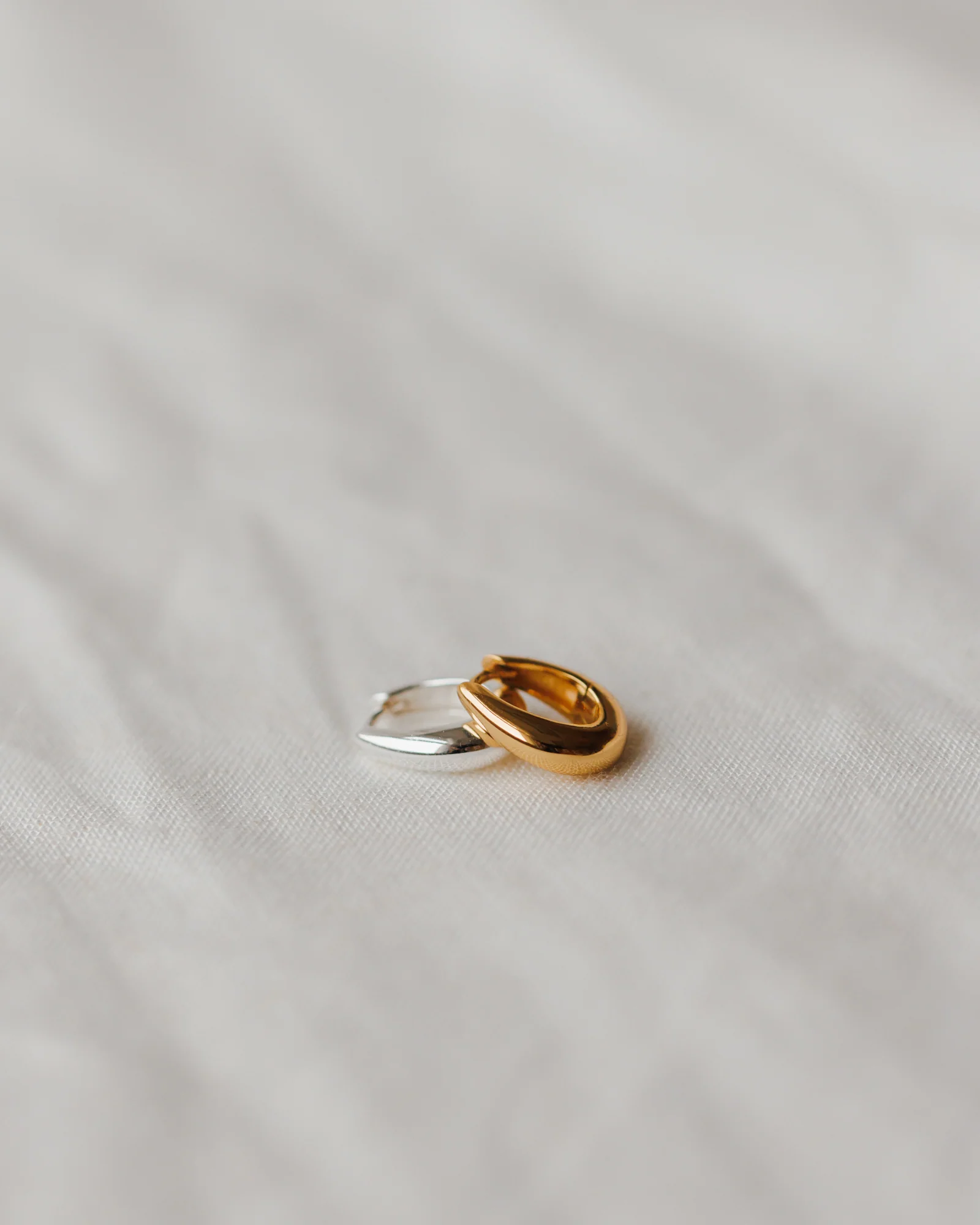 Tapered Dome Hoops - Image 4