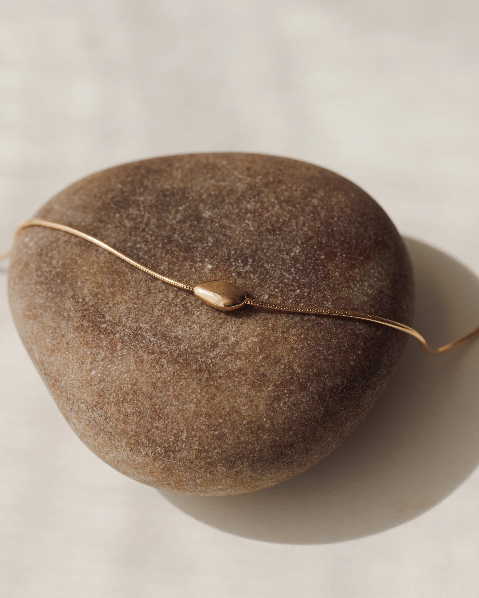 Worry Stone Bracelet - Image 6